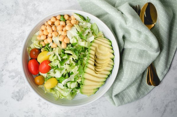 10 raisons d'adopter des cosmétiques vegan pour rayonner